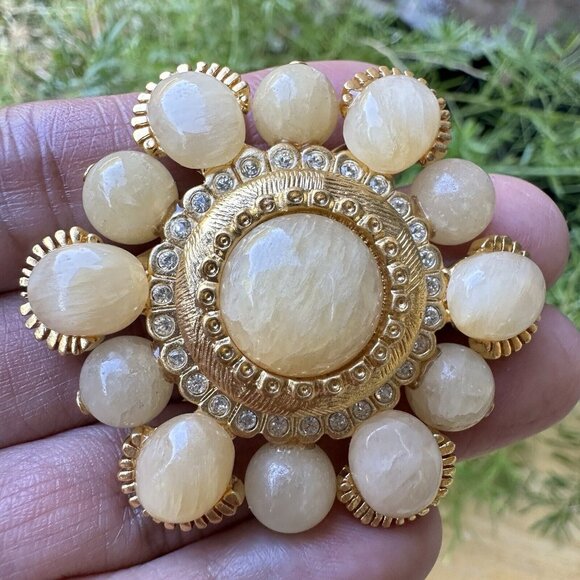 VTG St John Statement Flower Brooch Pin 2" Honey Onyx Rhinestones Gold Tone - Picture 8 of 10
